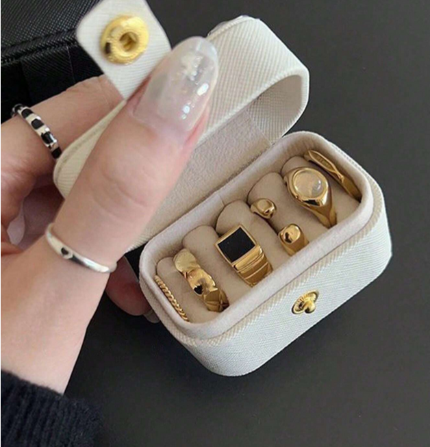 Mini Portable Jewerlly storage box
