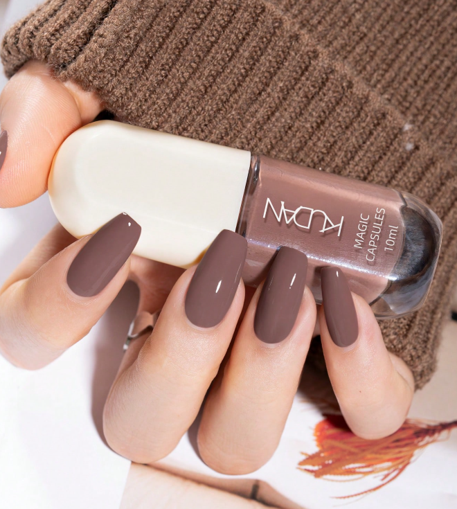 Nail Polish 'Mocha Brown'